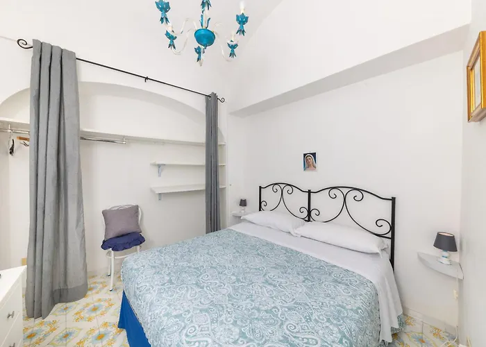 Il Merlo Daire Capri